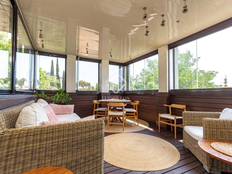 Foto f83e88b2-6925-48ef-8484-2d71c53faccf. Rent flat with heating parking pool in Finestrelles Esplugues de Llobregat