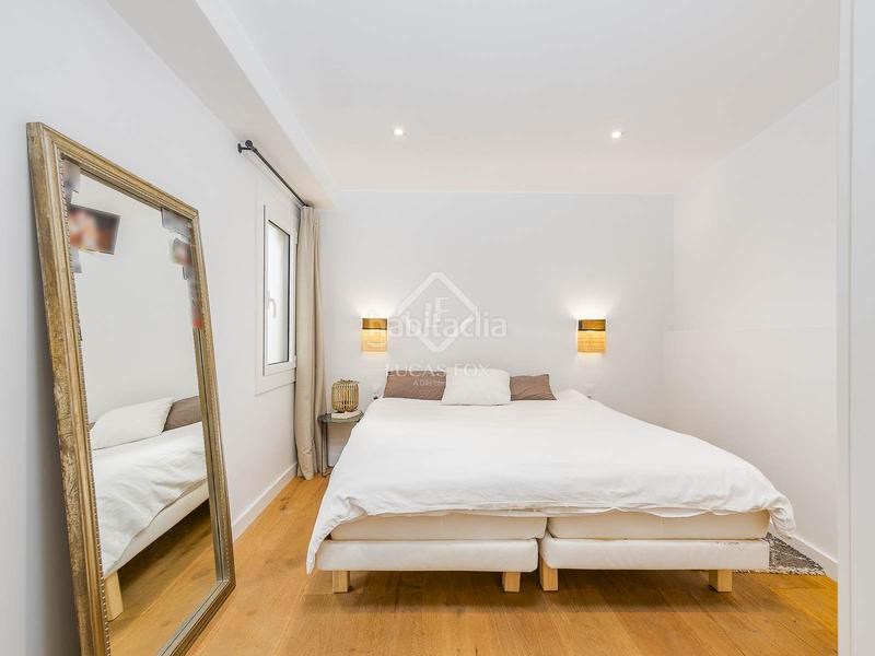 Foto 6844ef23-11e4-451d-a609-d9023112d208. Ático precioso ático de 2 dormitorios con 44m terraza en venta en el born en Barcelona