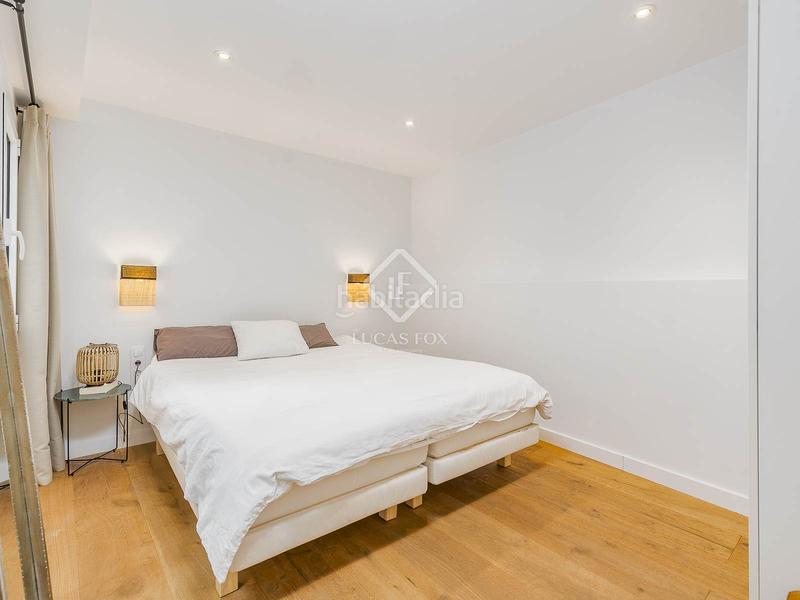 Foto da771aeb-e75a-4e52-873b-fd61a24f15c5. Ático precioso ático de 2 dormitorios con 44m terraza en venta en el born en Barcelona