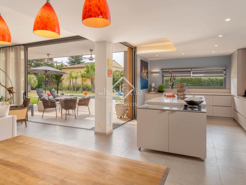 Foto 0f898439-0cab-4d52-9785-be529632ba12. Chalet con riscaldamento parcheggio piscina in Peralada