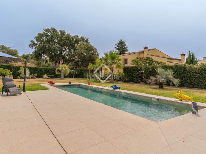 Foto 1a462331-c7f9-425d-8b97-2b446e99f734. Chalet con riscaldamento parcheggio piscina in Peralada