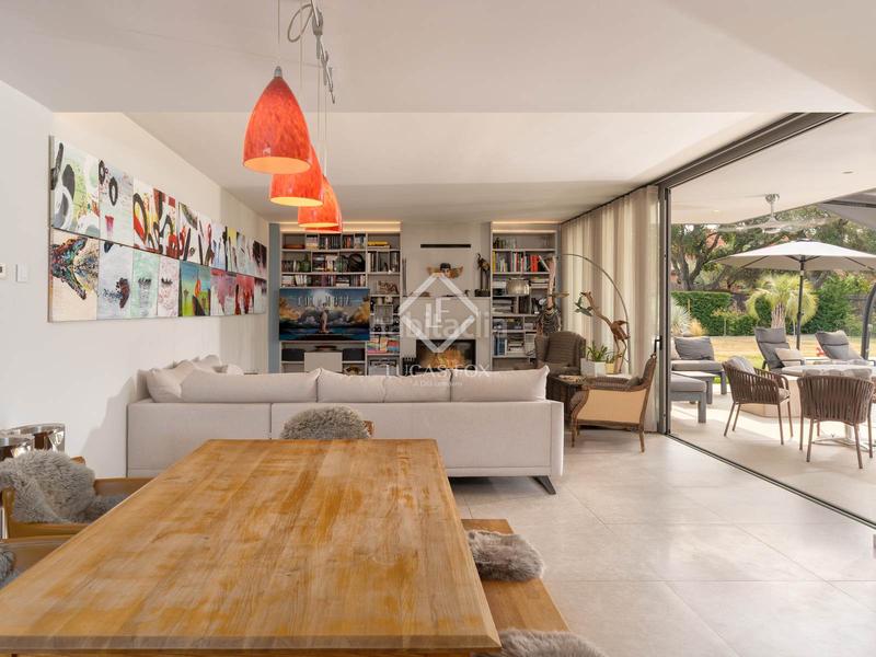 Foto 46d8cd47-b672-484b-a026-8db4a3a24429. Chalet con riscaldamento parcheggio piscina in Peralada