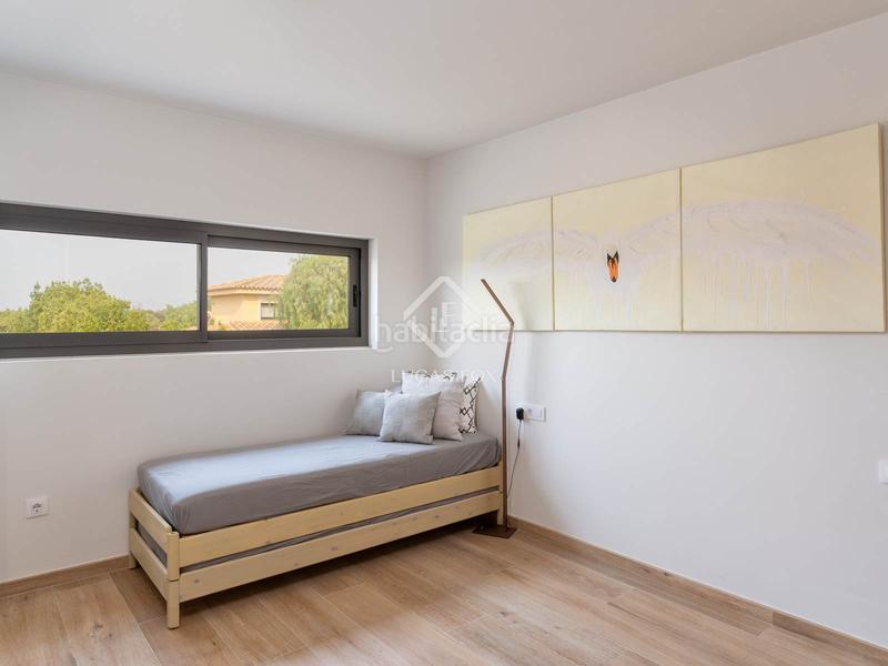 Foto 86c506ad-7052-444d-842f-ba1f5fa7d93e. Chalet con riscaldamento parcheggio piscina in Peralada