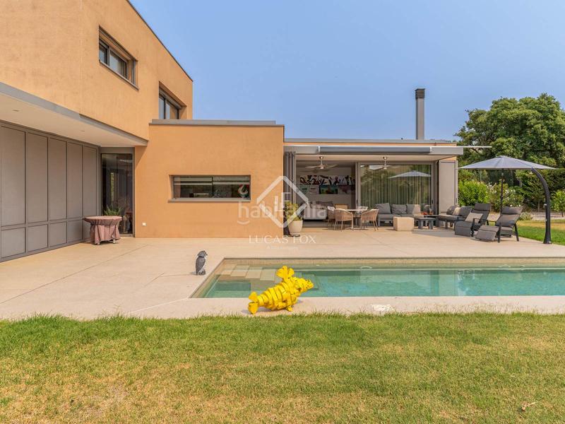 Foto 9138daa1-ec41-4677-a715-89795ff71b84. Chalet con riscaldamento parcheggio piscina in Peralada