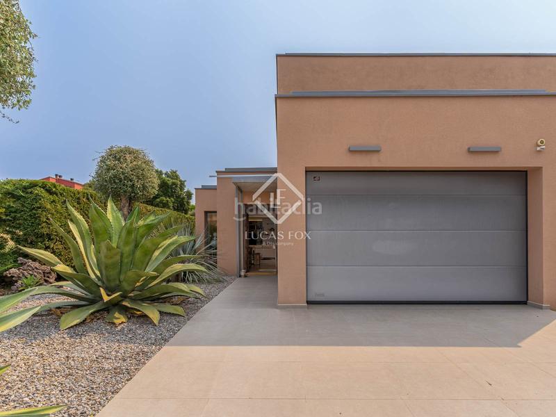 Foto cfe7ea4c-f159-4ef2-9e91-9c339ca2b1ff. Chalet con riscaldamento parcheggio piscina in Peralada