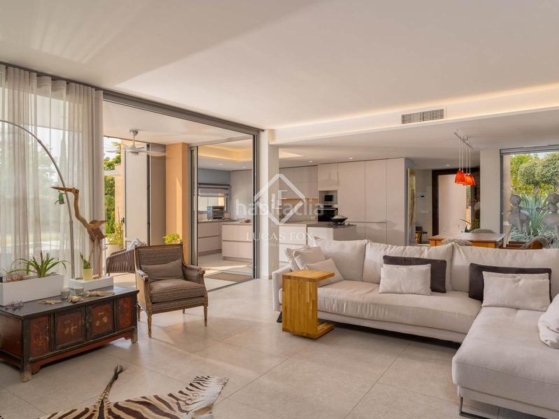 Foto f418381b-1a74-4a36-9c67-2a3999fe27e7. Chalet con riscaldamento parcheggio piscina in Peralada