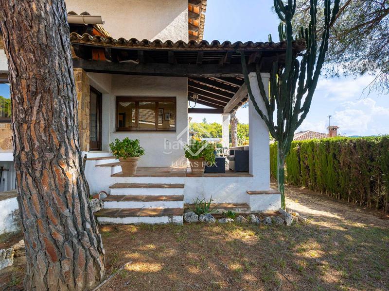 Foto 899a52c8-2207-4942-b26a-87bf794ae184. Xalet amb calefacció aparcament a Vilassar de Dalt