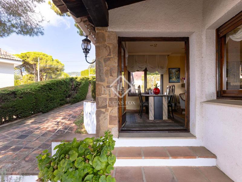 Foto 98c3e019-349b-42d6-8b74-2d0ca1454c2a. Xalet amb calefacció aparcament a Vilassar de Dalt