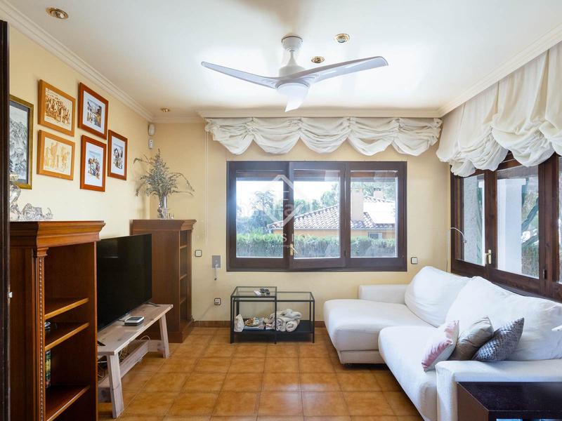 Foto a42fdab9-4265-47c5-93e8-3e2232a5a6fd. Xalet amb calefacció aparcament a Vilassar de Dalt