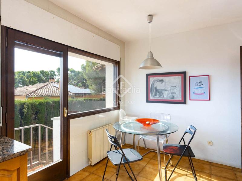 Foto b0b39cc2-8668-4f34-81c6-2890966d9276. Xalet amb calefacció aparcament a Vilassar de Dalt