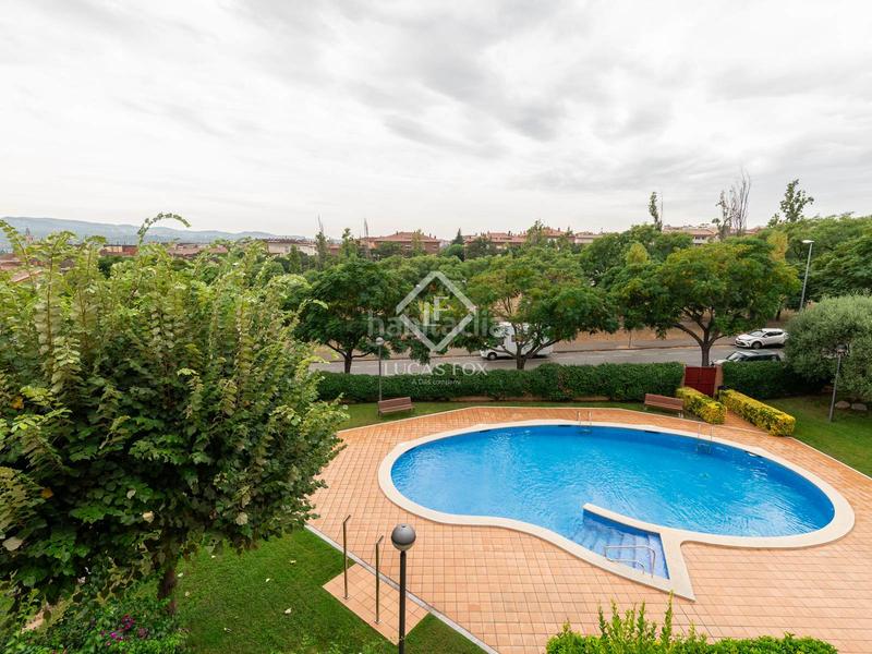 Foto 22ce99eb-5afb-4870-836e-7f409da7f123. Piso  en excelentes condiciones de 3 dormitorios en venta en sant cugat, barcelona en Sant Cugat del Vallès