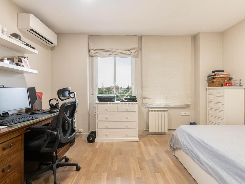 Foto 553285fe-16c5-429b-a6fa-335857b4e239. Piso  en excelentes condiciones de 3 dormitorios en venta en sant cugat, barcelona en Sant Cugat del Vallès