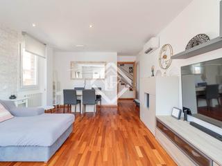Appartement à Tiana. Ático dúplex prémium en tiana con 40 m de terraza, vistas al mar