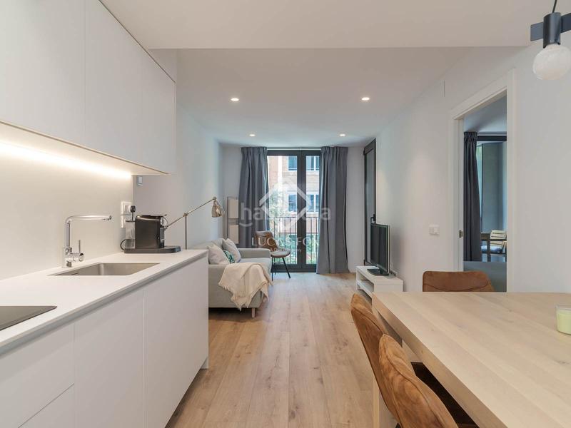 Foto 4fea2265-3b31-4fa5-968f-c75edb441e07. Alquiler piso  de dos habitaciones en excelentes condiciones en alquiler en leixample derecho, en Barcelona