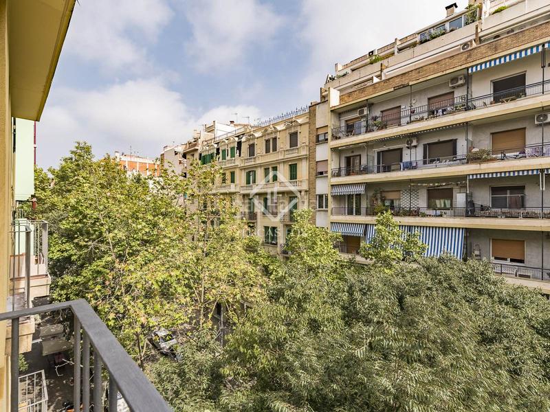 Foto e5acb44d-ada5-429a-ba45-f6f0d10a1645. Piso  de obra nueva de 3 dormitorios con 6m terraza en venta en eixample derecho en Barcelona