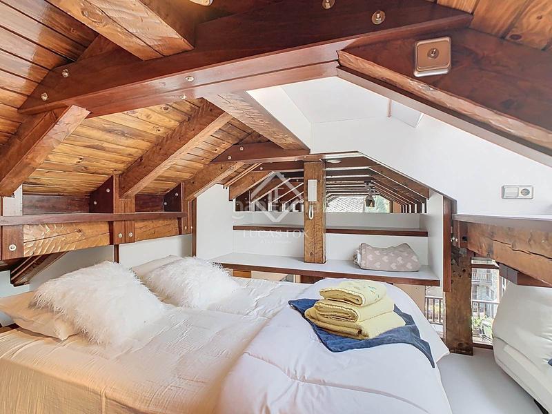 Foto 0b894731-6241-4085-a8a4-153c8f0a4cfb. Piso  dúplex de estilo rústico, reformado integralmente, con 4 dormitorios en venta en ordino, andorra en Madrid