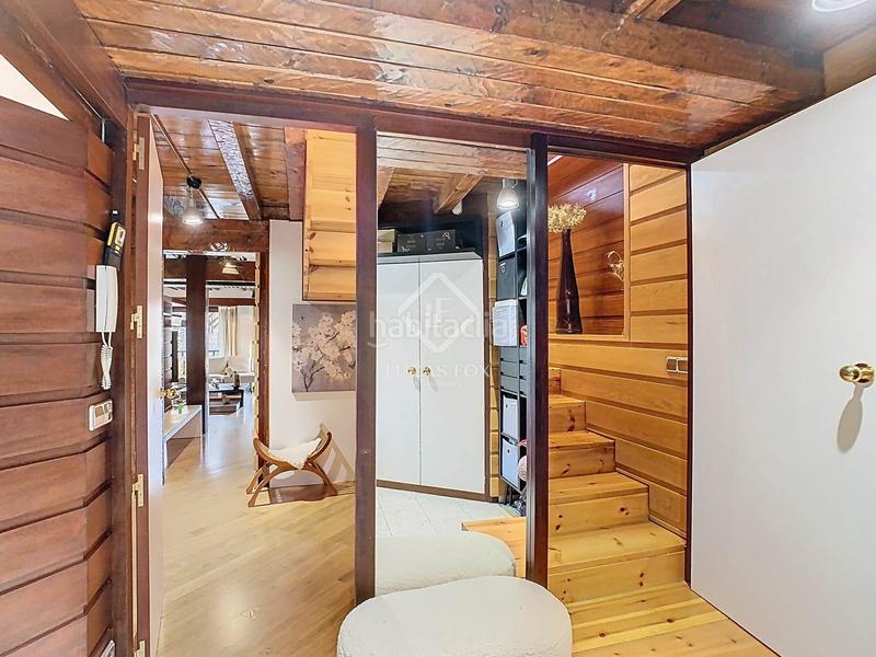 Foto fda4282a-6e7b-4273-a0d6-ce92a34a2b12. Piso  dúplex de estilo rústico, reformado integralmente, con 4 dormitorios en venta en ordino, andorra en Madrid