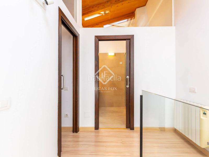 Foto 67f3d534-7acc-4ef8-aecb-c281cc88dee7. Chalet antigua casa de pueblo en excelentes condiciones con 2 dormitorios en venta centro, barcelona en Sant Just Desvern