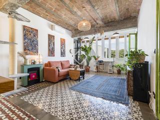 Appartement à El Parc i la Llacuna del Poblenou. Exclusiva vivienda con elementos originales en venta en el eixam