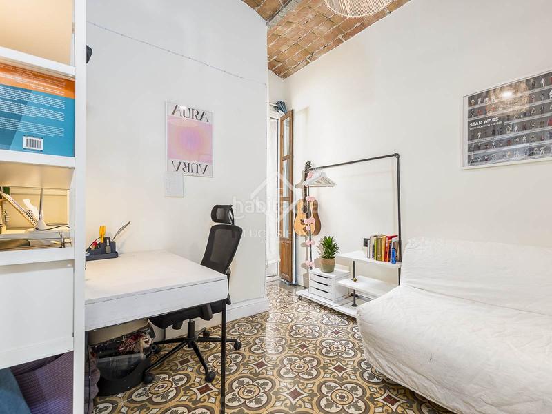Foto 424f2675-49e2-4c7e-abbc-7fbfd6681876. Piso exclusiva vivienda con elementos originales en venta en el eixample derecho . en Barcelona