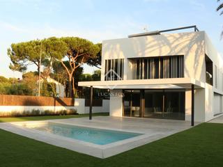 Location Mas à Torre Valentina-Mas Vilar de La Mutxada-Treumal. Casa rural en excelentes condiciones en alquiler en gavà mar, ba