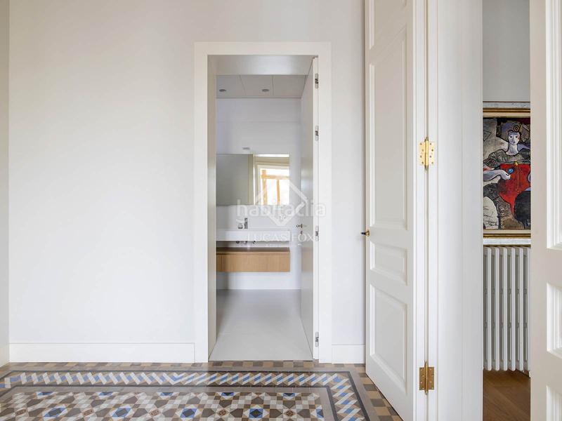 Foto 74985e0f-1d81-4e06-818e-fef5b0da4a72. Miete etagenwohnung mit heizung pool in Dreta de l´Eixample Barcelona