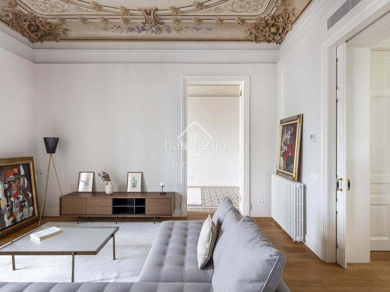 Foto b2530456-4a3a-44ad-ac64-16e33a4d7804. Rent flat with heating pool in Dreta de l´Eixample Barcelona