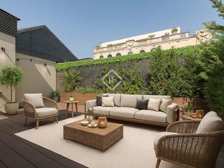 Attique à L´Antiga Esquerra de l´Eixample. Ático dúplex con gran terraza, plaza de aparcamiento y trastero