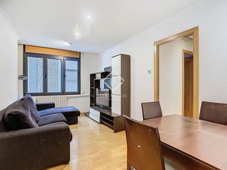 Location Appartement à Centro. Piso en excelentes condiciones de 3 dormitorios en alquiler en e