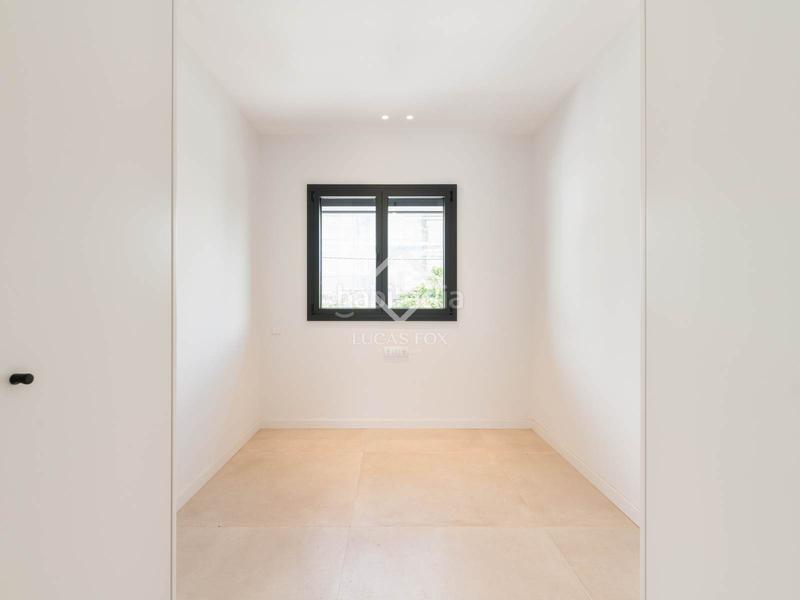 Foto 3c3e3043-8e72-4171-9636-ba95241d9374. Chalet avec parking piscine dans Lluminetes Castelldefels