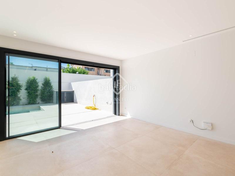 Foto d7cc93a0-4e2c-4960-9a3b-04bfb94e932e. Chalet avec parking piscine dans Lluminetes Castelldefels