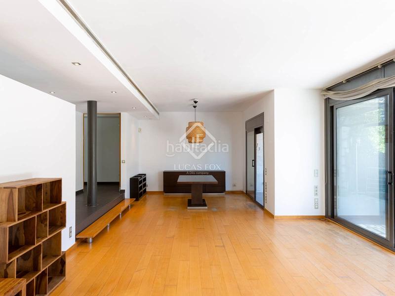 Foto fbe77292-fa4e-492a-8114-3e3416e3f351. Chalet con riscaldamento parcheggio piscina in Alella