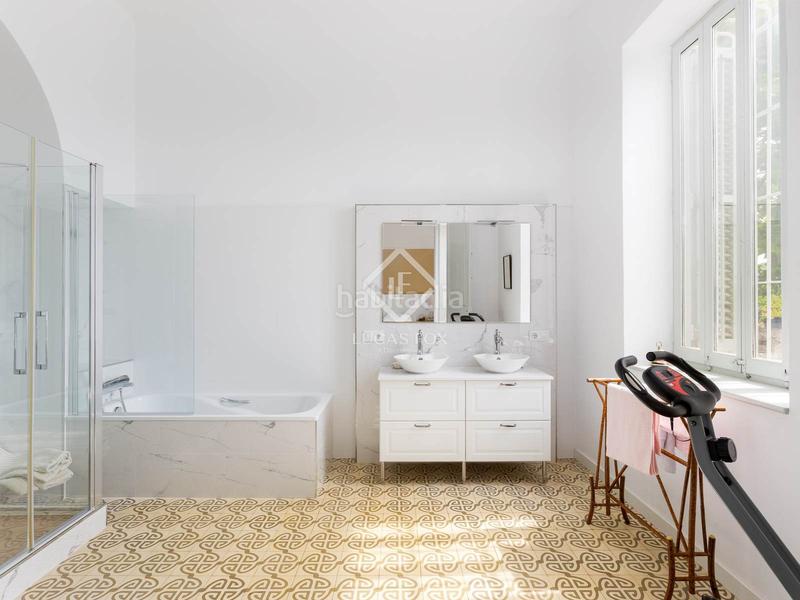 Foto 1876cfd0-e408-4432-aa26-39665995f021. Chalet con parcheggio piscina in Nucli Urbà Argentona