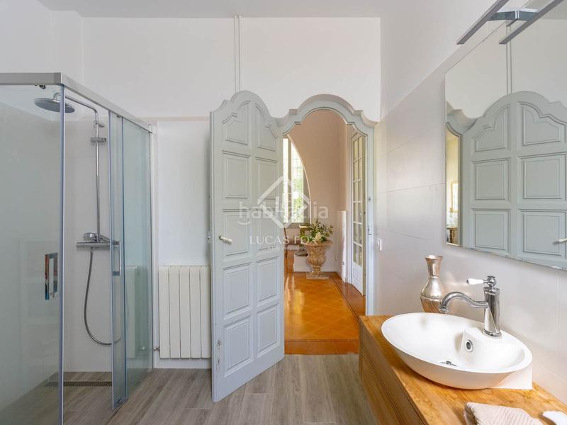 Foto 6422adaf-c123-4d40-864e-e684f1ea074c. Chalet con parcheggio piscina in Nucli Urbà Argentona