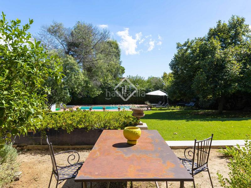 Foto e8ab1328-e1c2-4030-a872-4275ea1de21a. Chalet con parcheggio piscina in Nucli Urbà Argentona