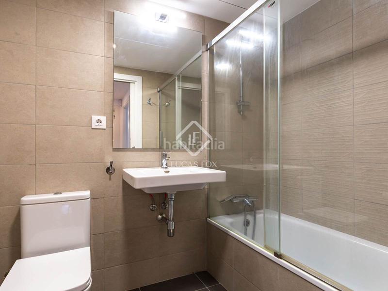 Foto 91c15310-f14b-4662-bd38-a4983700f41d. Flat with heating parking pool in Mas Lluí Sant Feliu de Llobregat