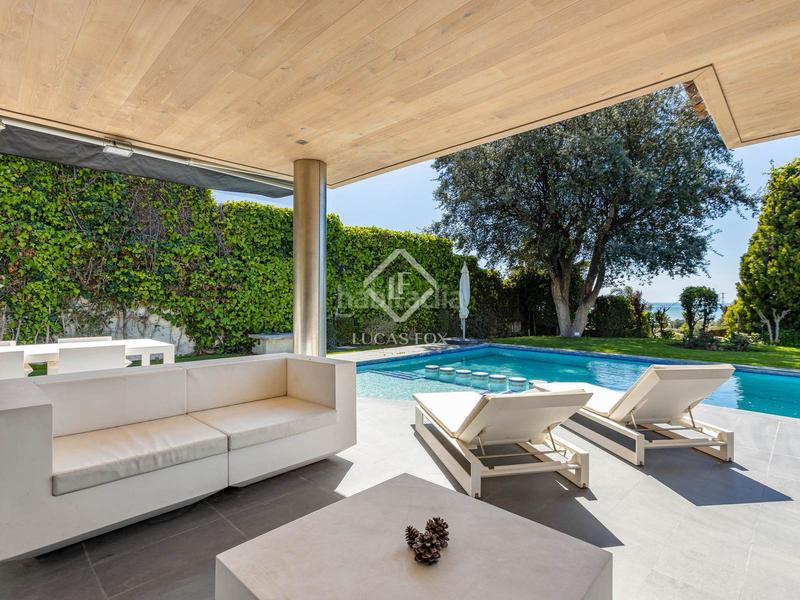 Foto 006ed63b-285b-4929-a2ec-20aed4f7436b. Xalet amb calefacció aparcament piscina a Alella