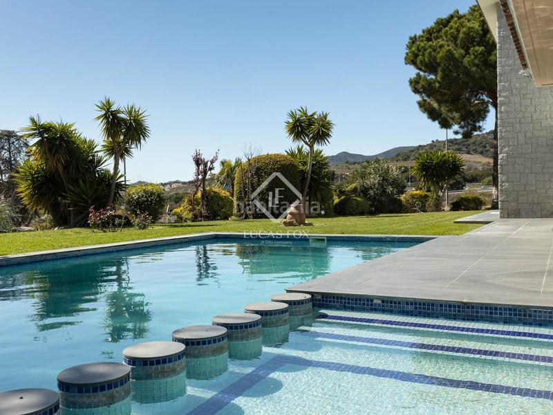 Foto 89aa10b8-de83-49b0-a3c3-ec9b860a9fb9. Xalet amb calefacció aparcament piscina a Alella