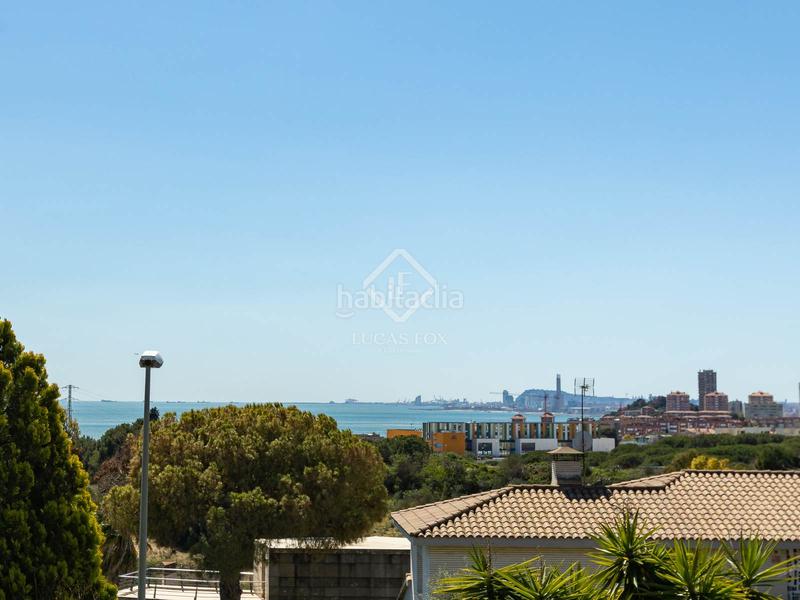 Foto b0e7759b-2fca-4ce1-a70e-8b4d4d60cd46. Xalet amb calefacció aparcament piscina a Alella