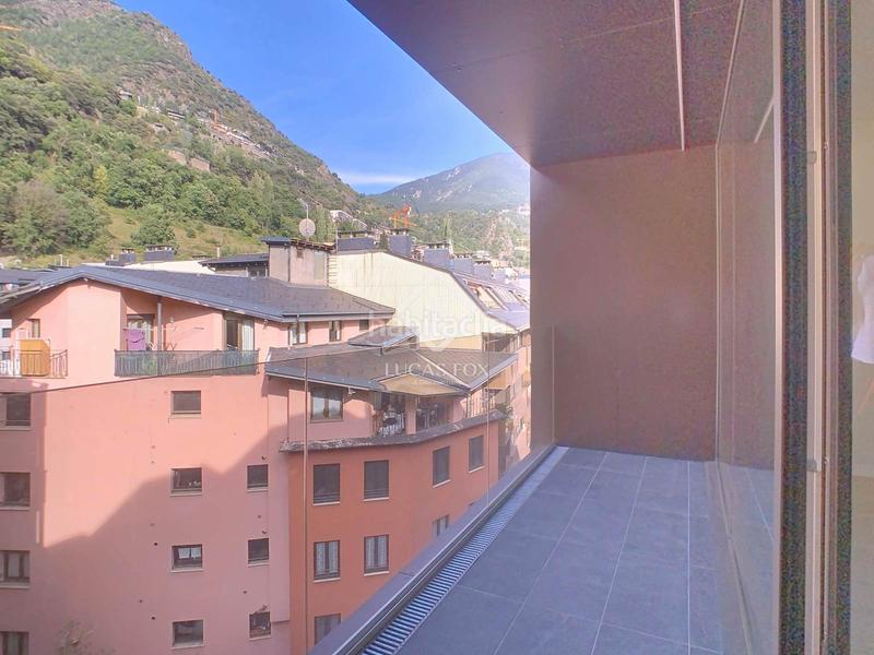 Foto 61af0538-18cc-410b-b31c-7b70b3df1336. Location appartement avec chauffage parking dans Els Vilars d´Engordany Escaldes-Engordany