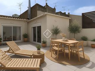 Àtic a Centre. Fantástico piso ático reformado de 140m2 con terraza de 45m2 y 3