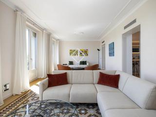 Location Appartement à Gòtic. Vivir frente al mar, en una joya histórica piso de lujo en alqui