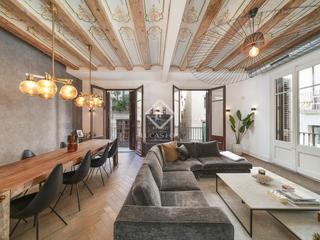 Appartamento in St. Pere - Sta. Caterina - El Born. Piso en excelentes condiciones con tres dormitorios y 7 m de ter