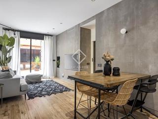 Location Appartement à El Camp d´en Grassot i Gràcia Nova. En alquiler piso en gracia, en excelentes condiciones y con un d