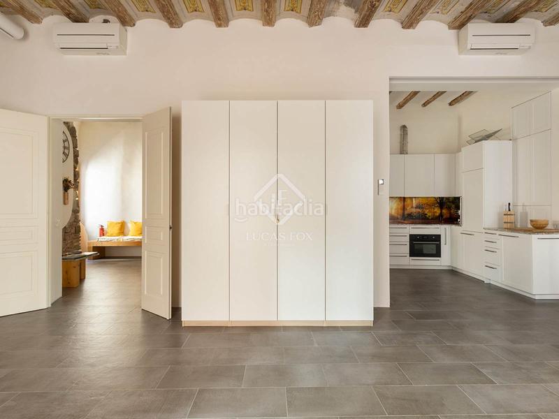 Foto 488adbb5-c2ee-4008-af7c-f61d5559b340. Appartement avec chauffage dans Gòtic Barcelona