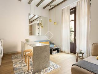 Location Appartement à Gòtic. Elegante apartamento de dos dormitorios con encanto histórico en