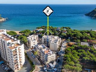 Pis a La Fosca - Cala Margarida. Piso de obra nueva de 2 dormitorios con 24m de jardín en venta e