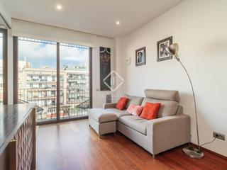 Location Appartement à Dreta de l´Eixample. Piso en excelentes condiciones de 2 dormitorios con 17m terraza