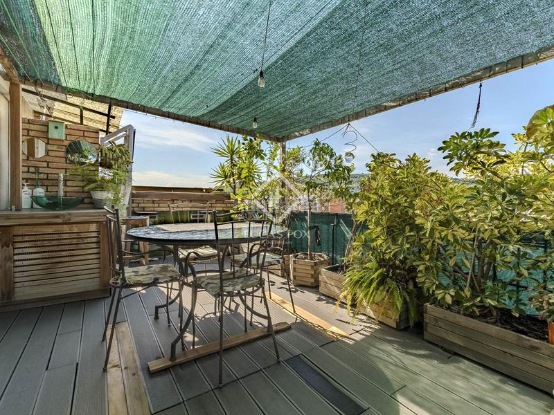 Foto 15d5a547-4664-4f9d-93e4-249ab71d87d7. Àtic amb calefacció a Raval Barcelona