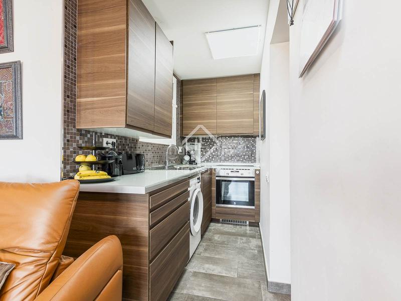 Foto dc83520e-9b18-42f7-b7f4-bcfa8c712a25. Àtic amb calefacció a Raval Barcelona